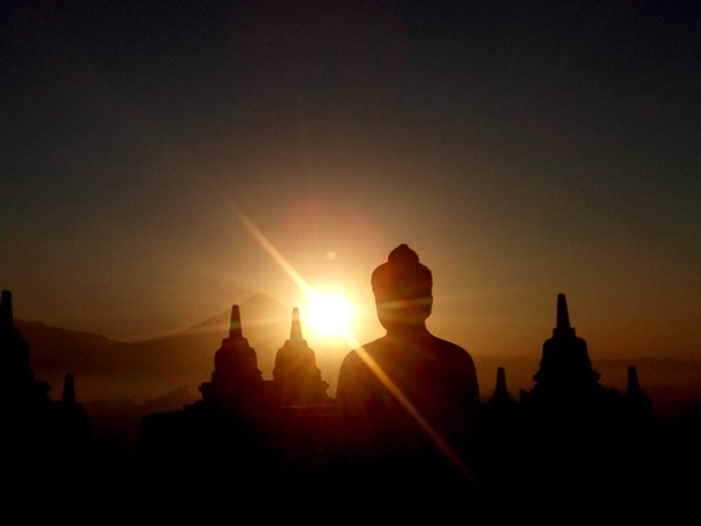 ボロブドゥールサンライズ