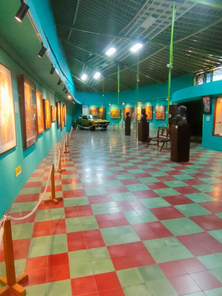 ジョグジャカルタ市内にあるアファンディ博物館ギャラリー１